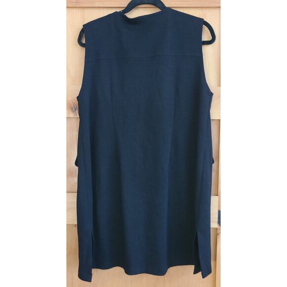 Black 100% Wool Vest Gold Buttons MEDIUM Minimalist Quiet Luxury Old Money M - Picture 2 of 9